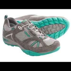 Teva Sky Lake WP Trail Shoes - Waterproof Sz 8